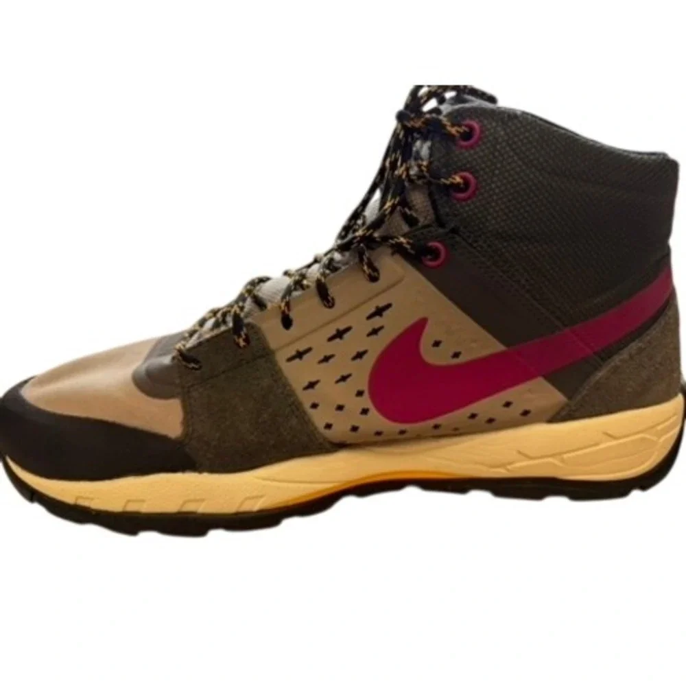 Nike ACG nike acg